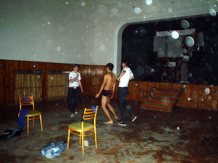 striptyyyyyyyz
